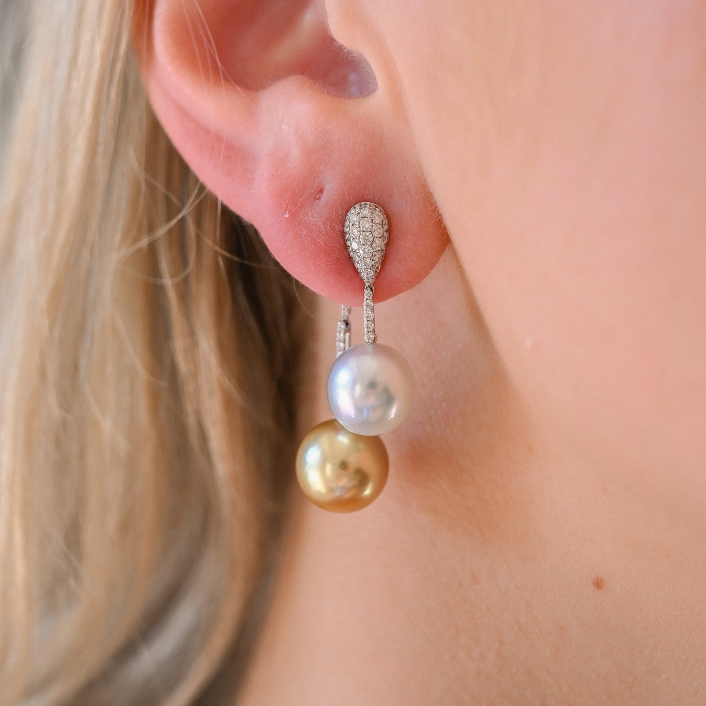 14KWG Gold/White South Sea Pearl