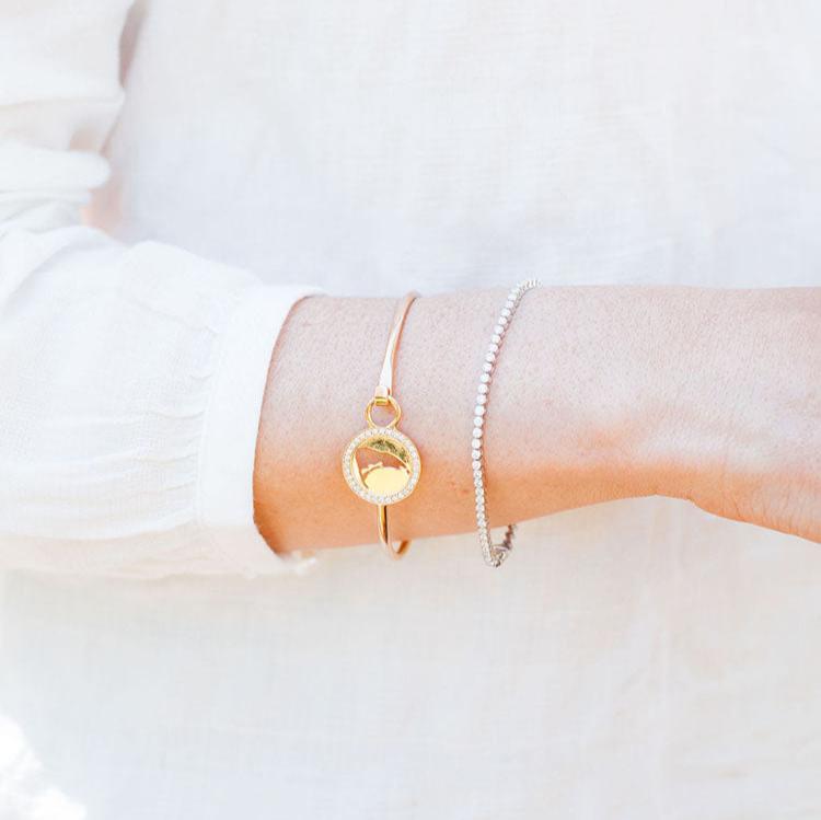 14K Gold and Diamond Nantucket Island Cut-Out Bangle