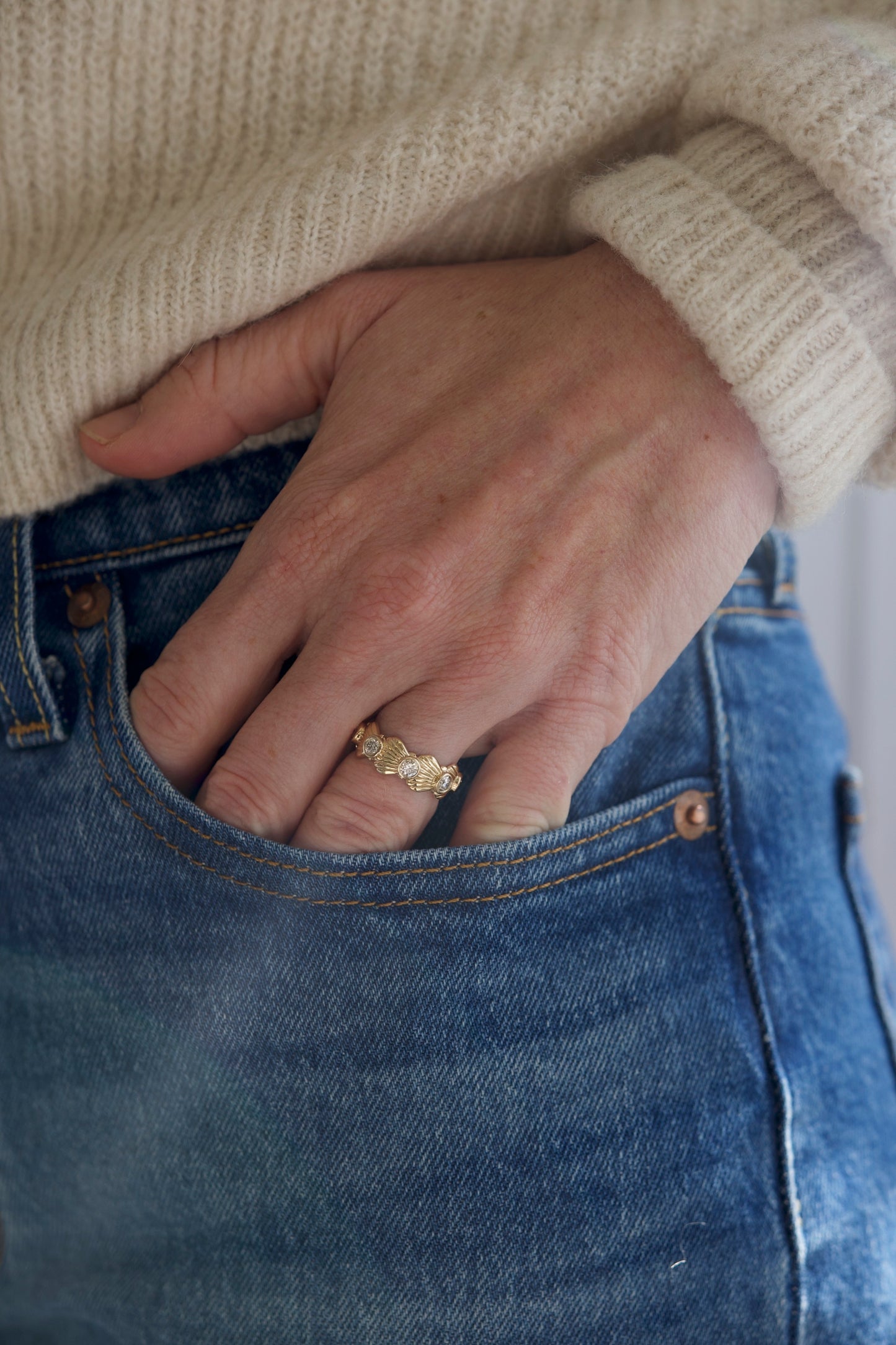 Diamond Eternity Scallop 14K Gold Ring