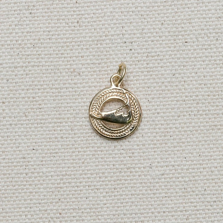 Nantucket Island Charm/Pendant with Rope Detail in 14K Yellow Gold handmade by Jewel in the Sea Nantucket